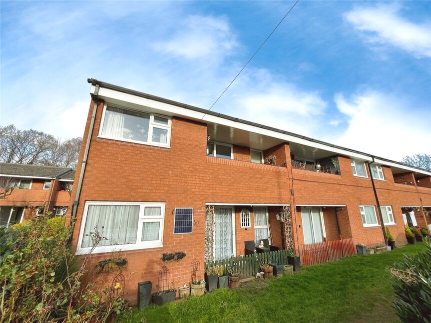 Main image of 1 bedroom  Flat for sale, Durham Road, Loughborough, Leicestershire, LE11