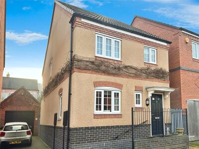 3 bedroom Detached House for sale