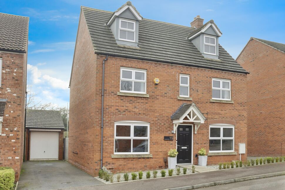 Main image of 5 bedroom Detached House for sale, Lammas Drive, Hathern, Leicestershire, LE12