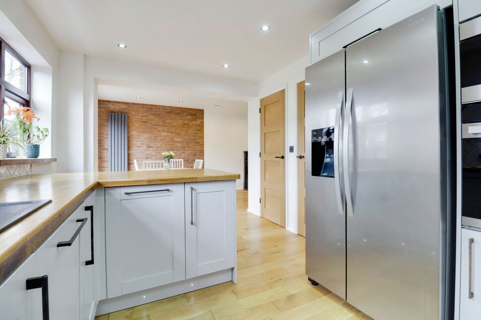 Kitchen Area / Dining Area