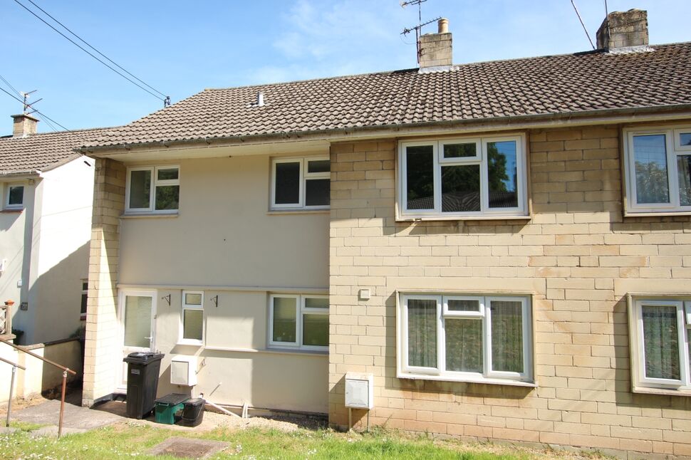 Main image of 2 bedroom  Flat to rent, Hillside Crescent, Midsomer Norton, Radstock, BA3