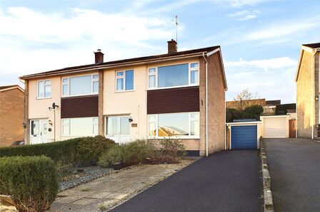 Welton Grove, 3 bedroom Semi Detached House for sale, £310,000