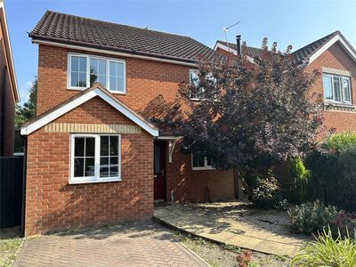 4 bedroom Detached House to rent