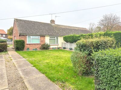 Norwich Road, 2 bedroom Semi Detached Bungalow for sale, £210,000