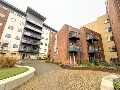 St. Ann Lane, 2 bedroom  Flat for sale, £60,000