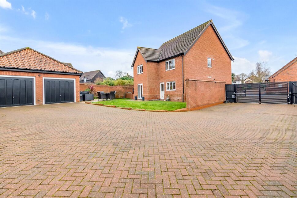 Main image of 4 bedroom Detached House for sale, Wroxham Road, Norwich, Norfolk, NR7