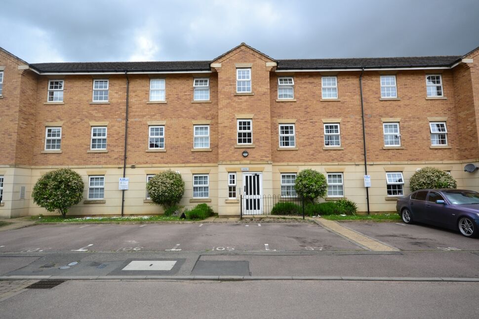 Main image of 2 bedroom  Flat to rent, Southbridge, Northampton, NN4