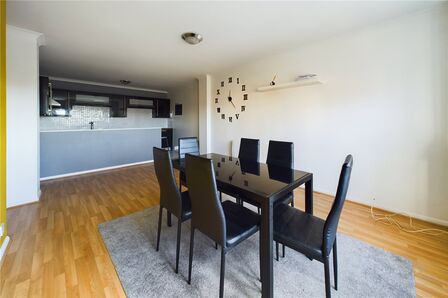 1 bedroom  Flat to rent