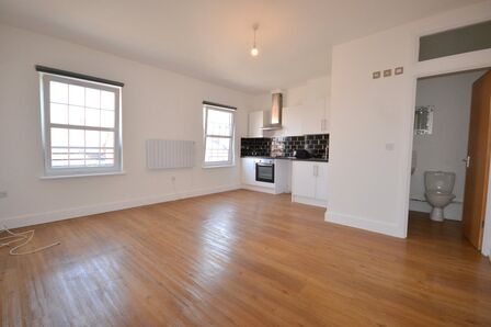 1 bedroom  Flat to rent