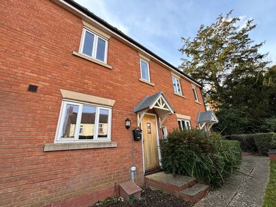 Kettering Road, 3 bedroom Mid Terrace House for sale, £250,000