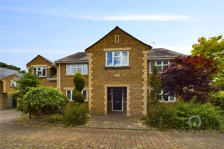 Cotton Meadow, 6 bedroom Detached House for sale, £925,000
