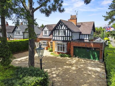 Kettering Road, Spinney Hill, 4 bedroom Detached House for sale, £700,000