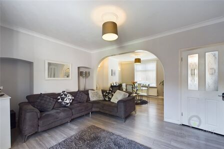 St. Andrews Road, 3 bedroom Mid Terrace House for sale, £210,000