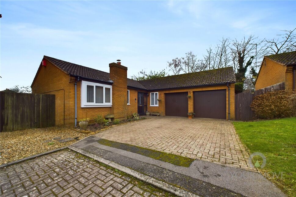 Main image of 3 bedroom Detached Bungalow for sale, Aspen Close, Berrydale, Northampton, NN3