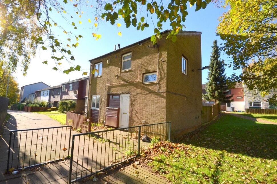 Main image of 5 bedroom End Terrace House for sale, Booth Meadow Court, Northampton, Northamptonshire, NN3