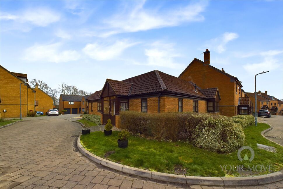 Main image of 3 bedroom  Bungalow for sale, Gainsborough Close, Grange Farm, Buckinghamshire, MK8