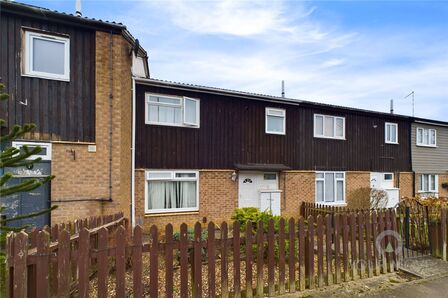 Rillwood Court, 3 bedroom Mid Terrace House for sale, £215,000