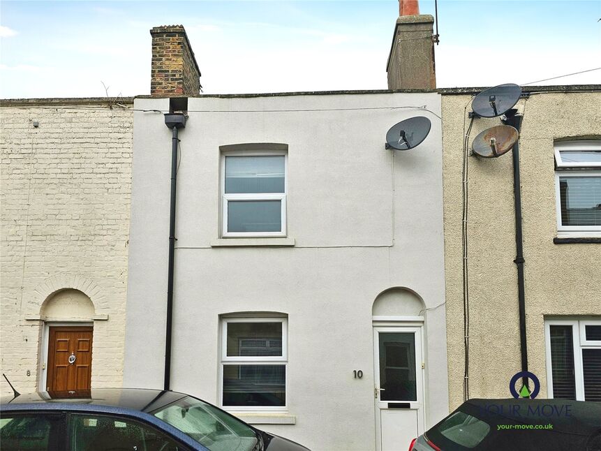 2 bedroom Mid Terrace House to rent