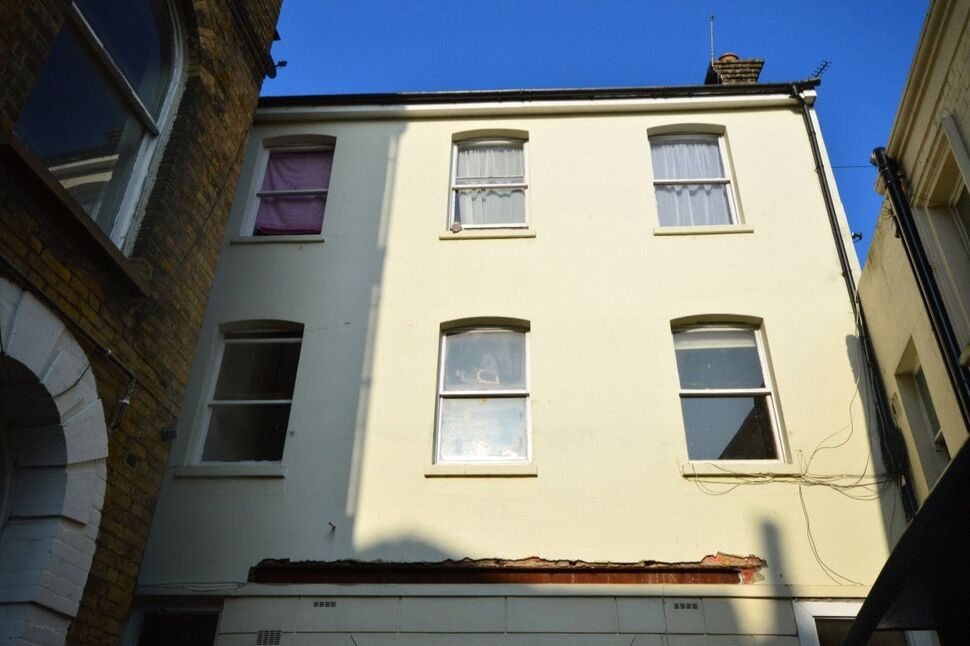 Main image of 2 bedroom  Flat to rent, Harbour Street, Ramsgate, Kent, CT11