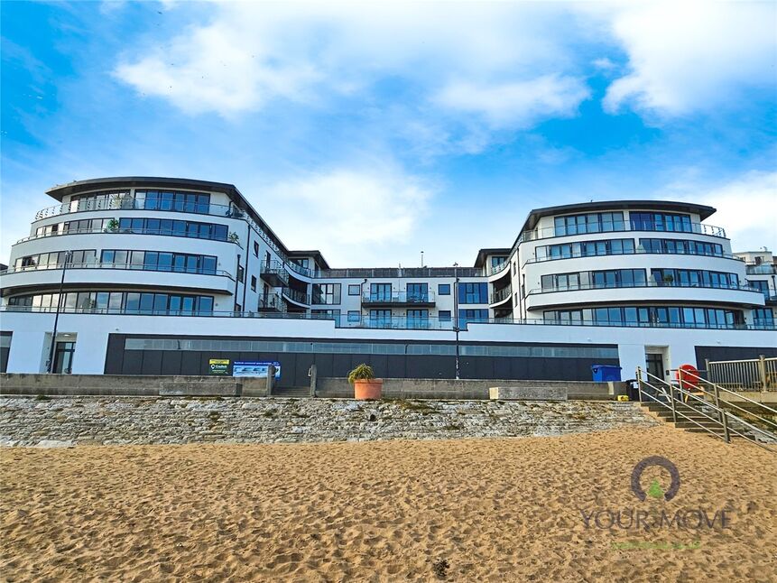 Main image of 2 bedroom  Flat for sale, Beach Drive, Ramsgate, Kent, CT11