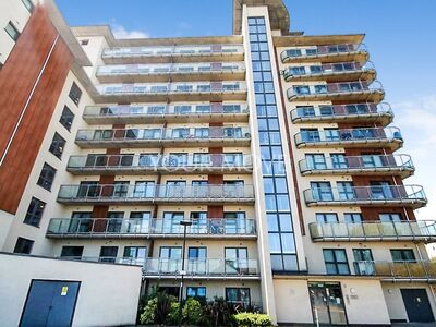 2 bedroom  Flat for sale