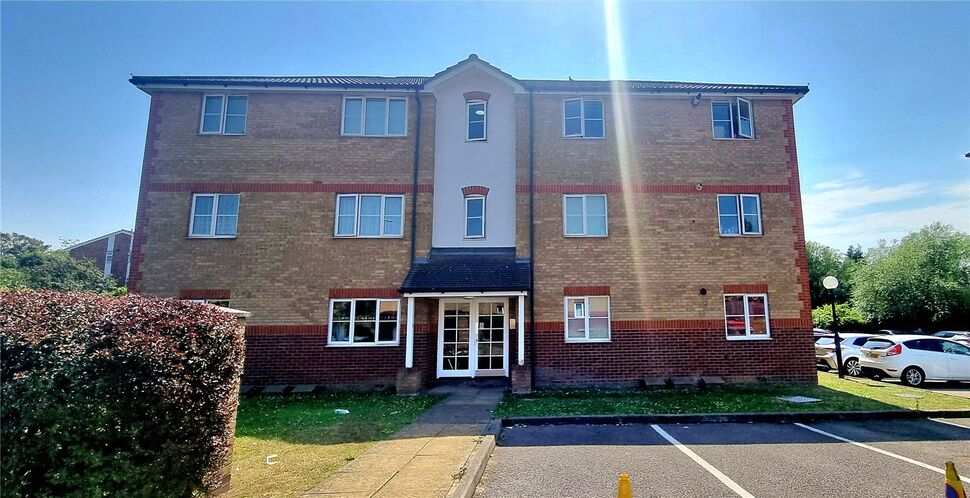 Main image of 2 bedroom  Flat for sale, South Street, Romford, RM1