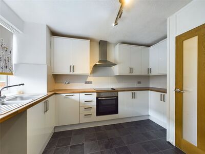 2 bedroom  Flat to rent