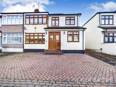 4 bedroom End Terrace House for sale