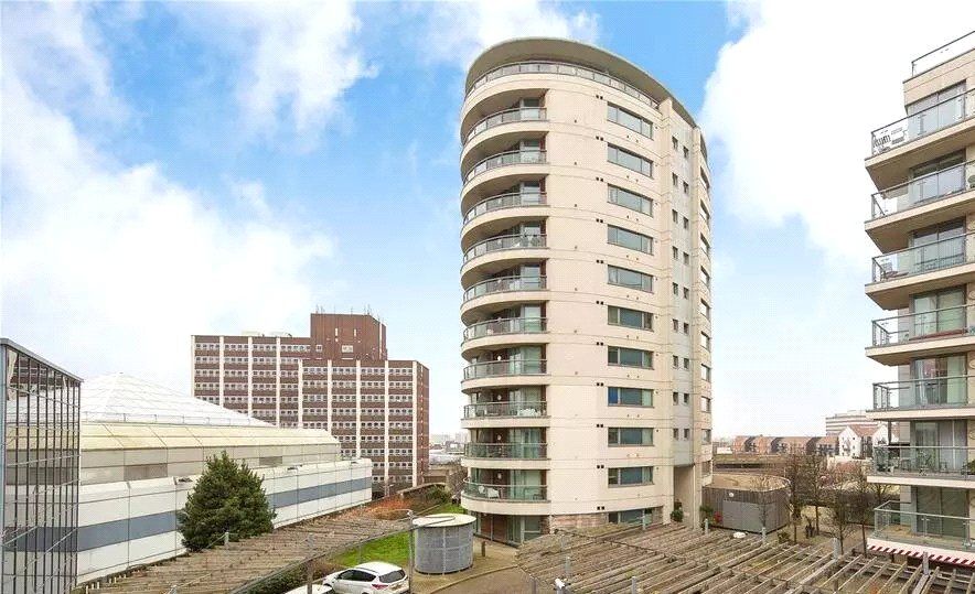 Main image of 2 bedroom  Flat for sale, Mercury Gardens, Romford, RM1