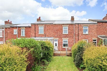 North View East, 2 bedroom Mid Terrace House for sale, £90,000