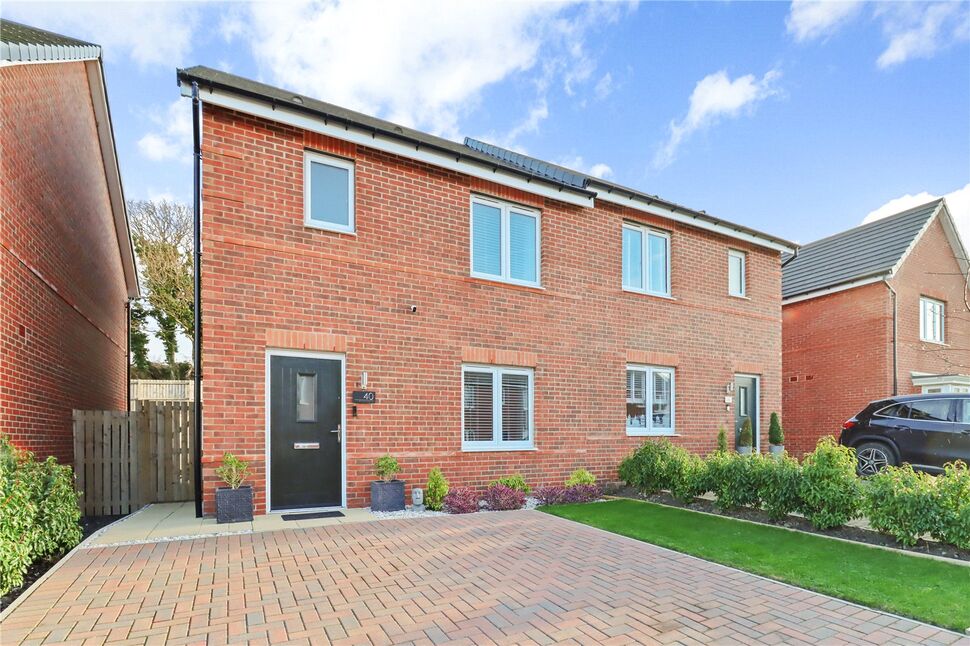 Main image of 3 bedroom Semi Detached House for sale, Ashtree Avenue, High Spen, Tyne and Wear, NE39