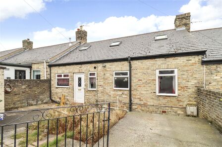 Robert Terrace Cottages, 2 bedroom Mid Terrace Bungalow for sale, £145,000