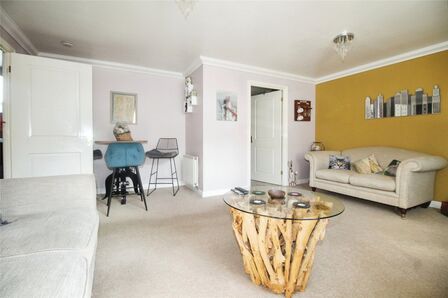 2 bedroom  Flat for sale