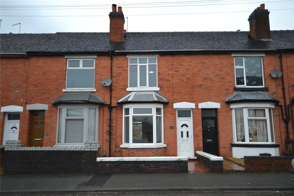 Main image of 2 bedroom Mid Terrace House to rent, Oxford Gardens, Stafford, Staffordshire, ST16