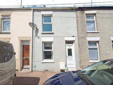 2 bedroom Mid Terrace House to rent