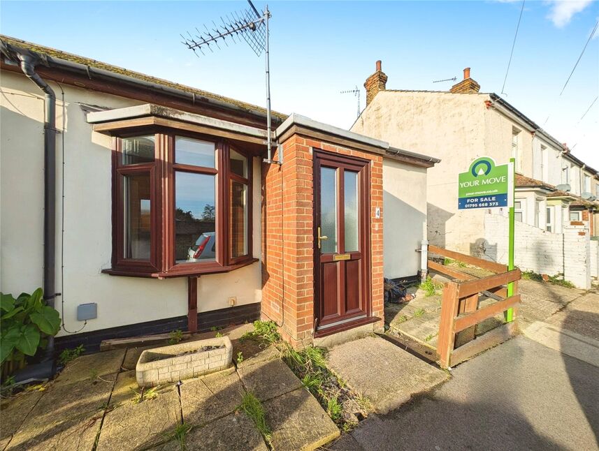 Main image of 1 bedroom End Terrace Bungalow for sale, Main Road, Queenborough, Kent, ME11