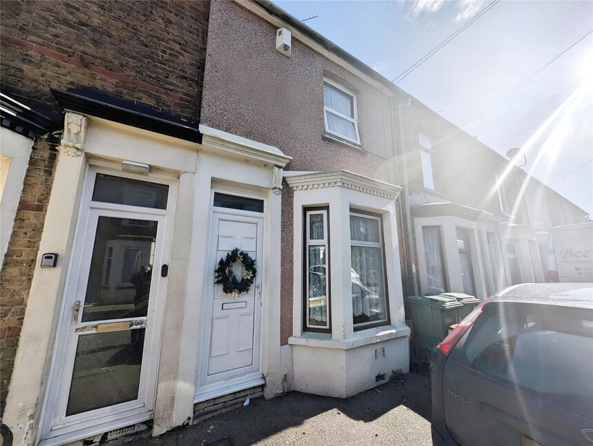 Main image of 3 bedroom Mid Terrace House for sale, Jefferson Road, Sheerness, Kent, ME12