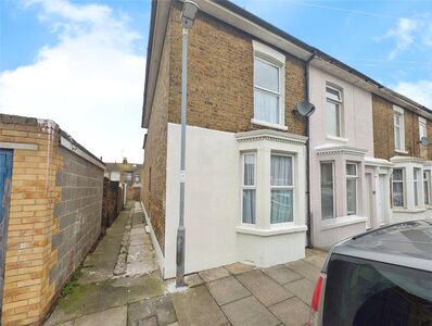 3 bedroom End Terrace House for sale