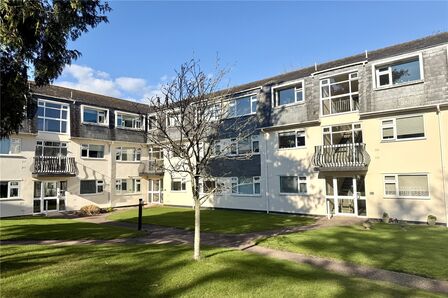 Manor Road, 1 bedroom  Flat for sale, £220,000