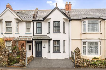 Arcot Road, 3 bedroom Mid Terrace House for sale, £525,000