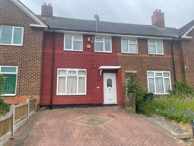 2 bedroom Mid Terrace House to rent