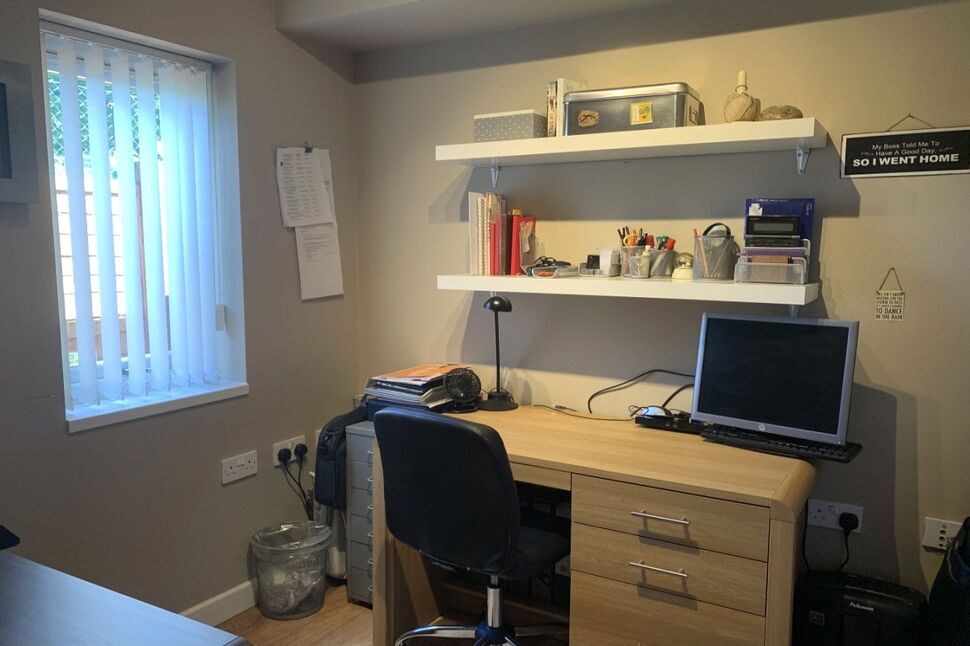 Study / Bedroom