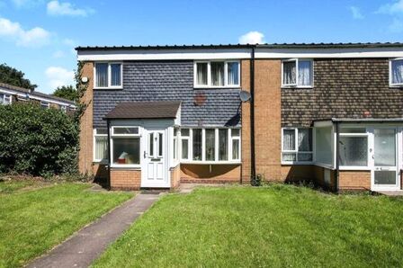 Little Meadow Walk, 3 bedroom End Terrace House for sale, £160,000