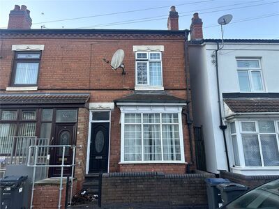 2 bedroom Mid Terrace House for sale