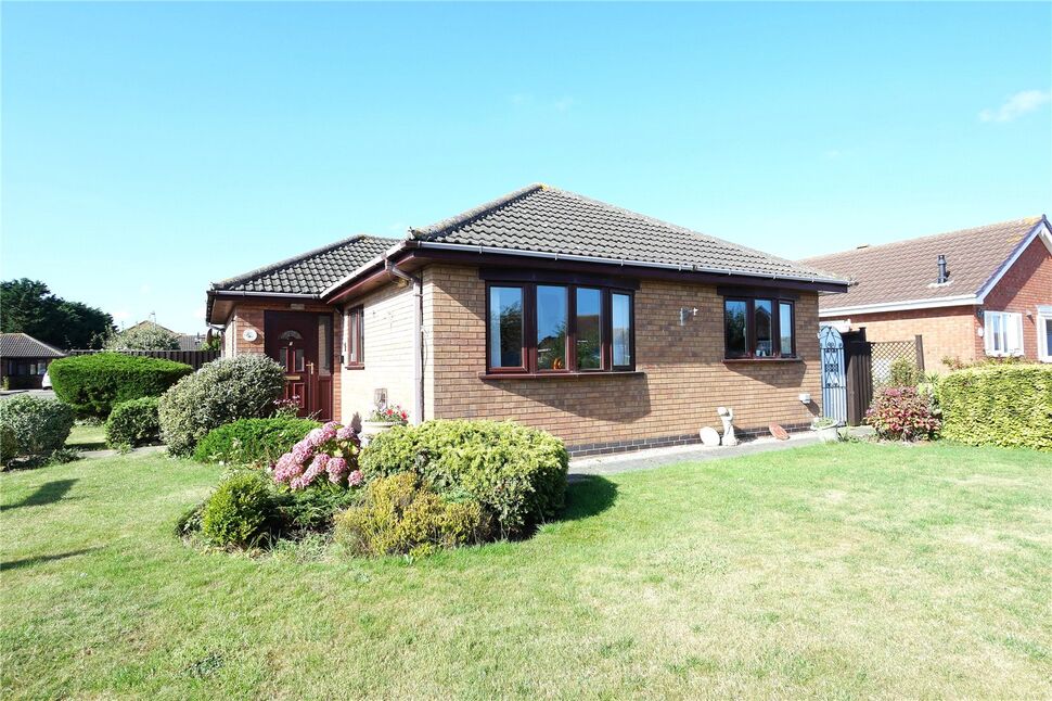 Main image of 2 bedroom Detached Bungalow for sale, Marine Avenue West, Sutton-on-Sea, Lincolnshire, LN12