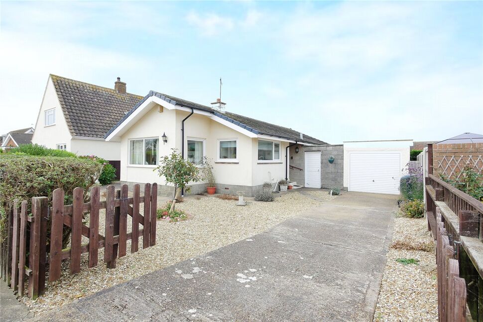 Main image of 3 bedroom Detached Bungalow for sale, Youlgrave Avenue, Sutton-on-Sea, Lincolnshire, LN12