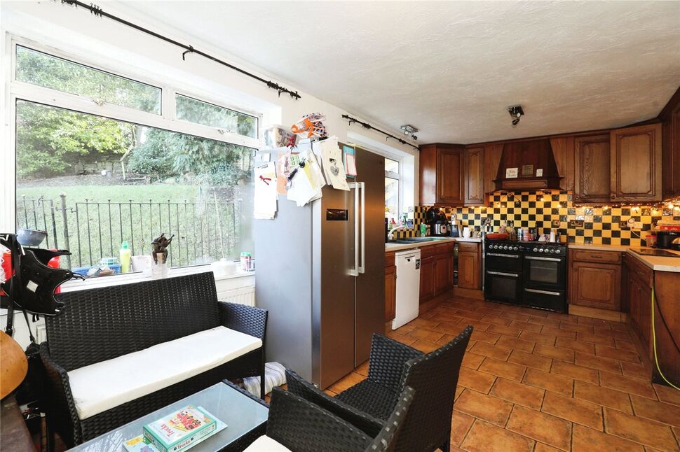 Kitchen / Breakfast Room