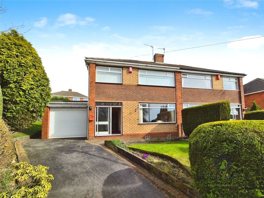 Main image of 3 bedroom Semi Detached House for sale, Moreton Close, Kidsgrove, Staffordshire, ST7