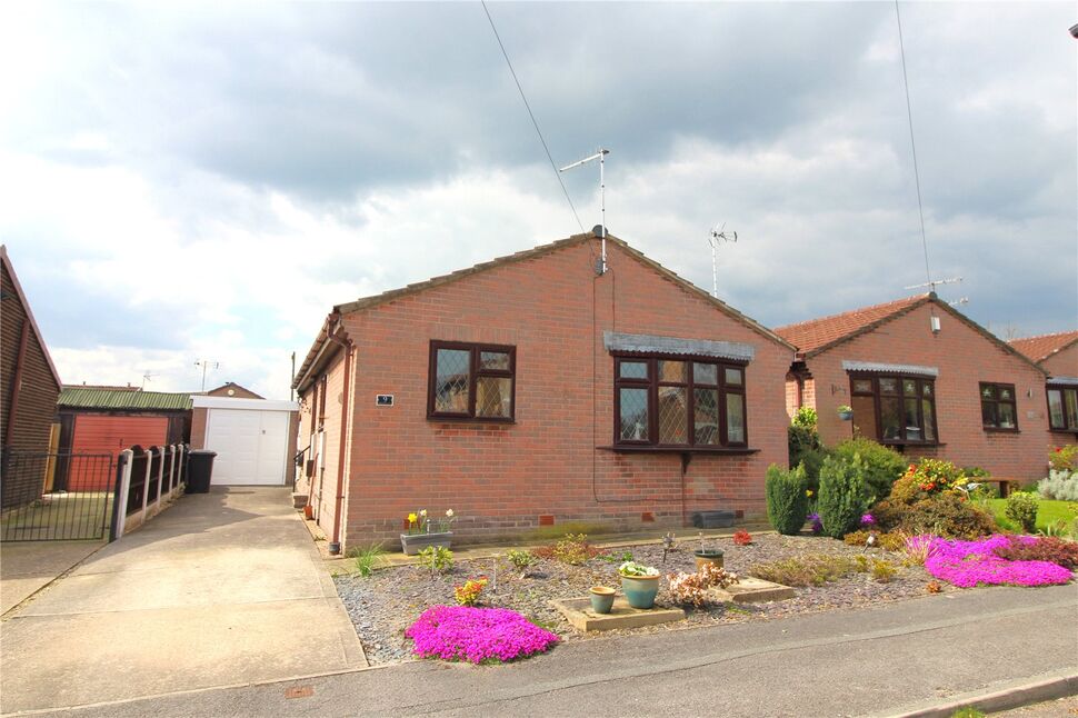 2 bedroom Detached Bungalow for sale