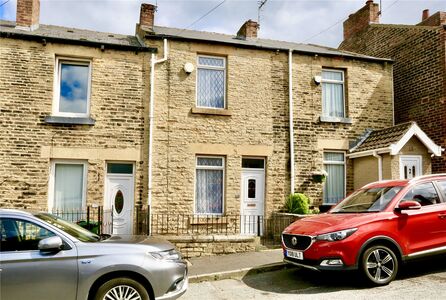 2 bedroom Mid Terrace House for sale